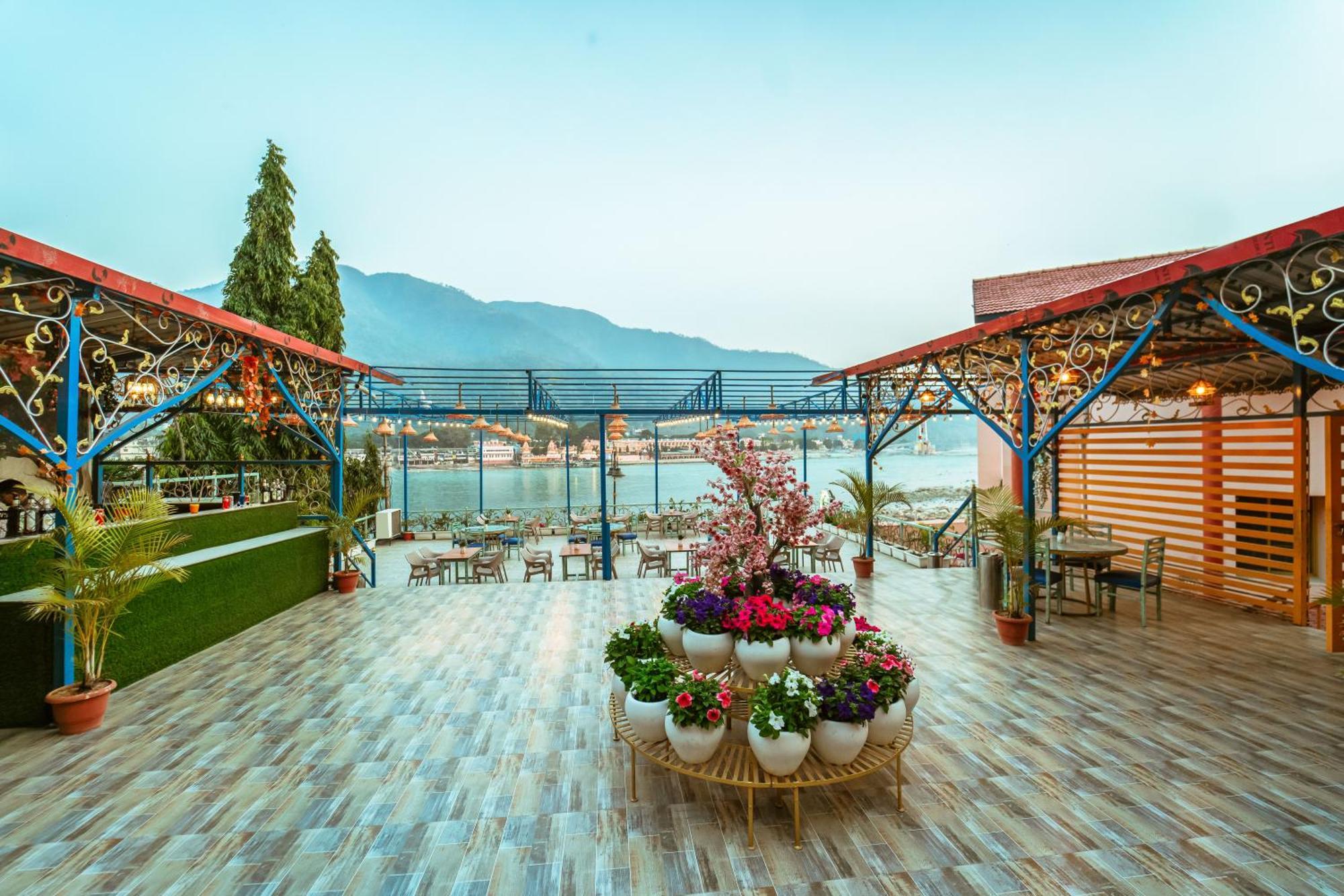 The Neeraj Ganga Heritage Palace Rishīkesh Εξωτερικό φωτογραφία